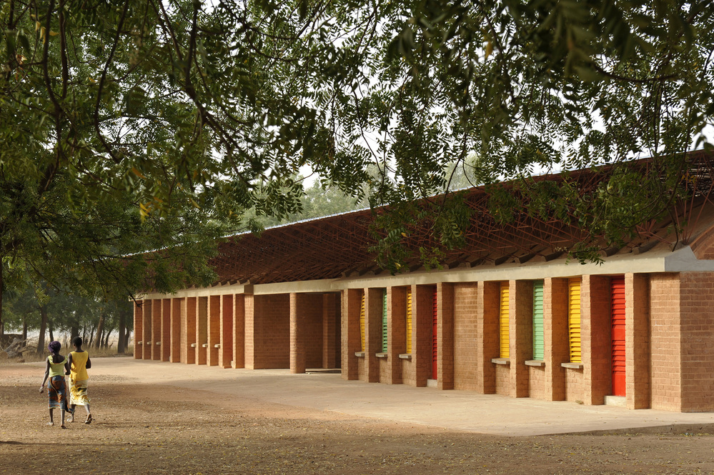 学校　建築　アフリカ