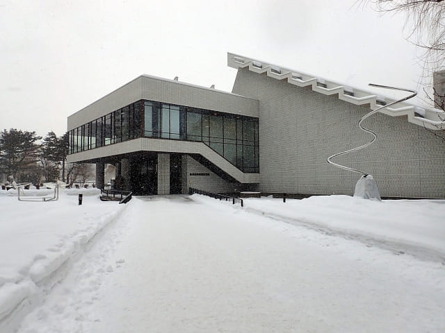 北海道立近代美術館外観